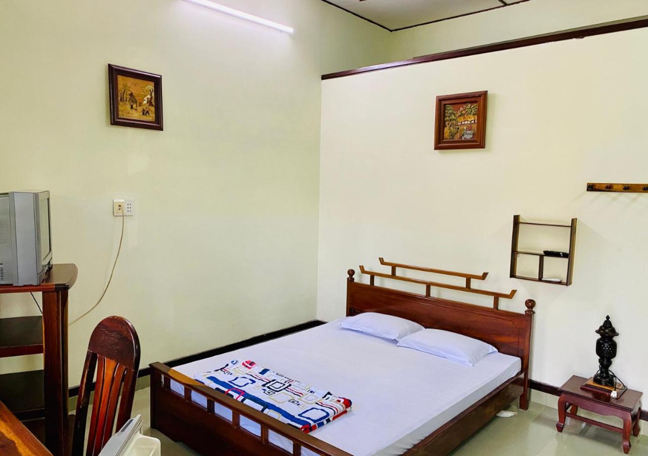 Отель Khach San Sao Mai Ben Tre Экстерьер фото